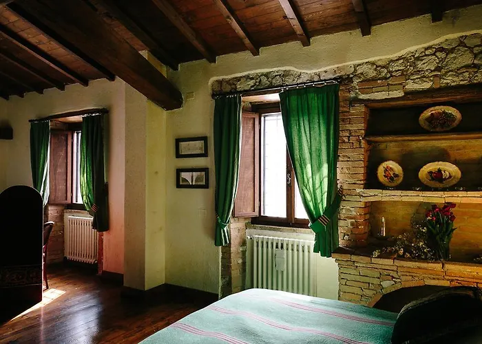 منزل ريفي Podere Costa Romana *